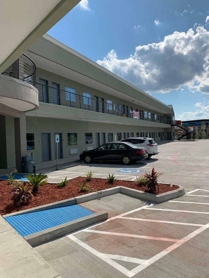هيوستن Scottish Inns And Suites Scarsdale المظهر الخارجي الصورة